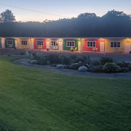 Cornerstone Motel Chéticamp Exterior foto