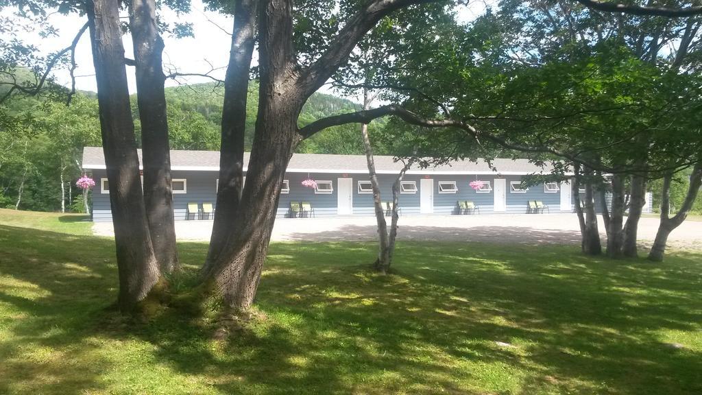 Cornerstone Motel Chéticamp Exterior foto
